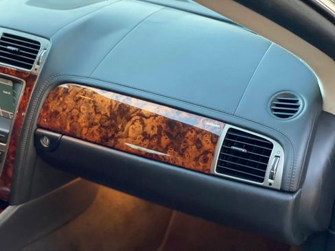 Used 2007 Jaguar XKR Convertible image 29