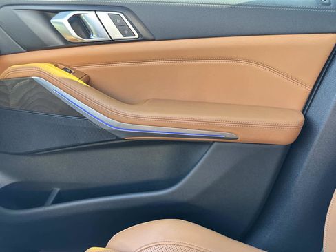 Used 2023 BMW X5 sDrive40i w/ Parking Assistance Package image 23