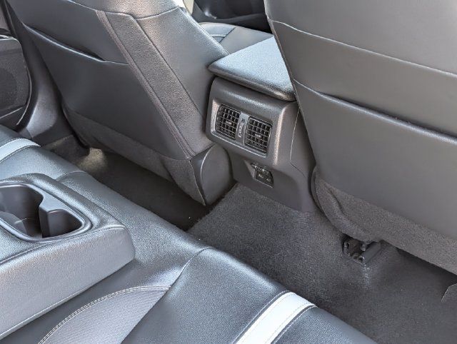 Used 2025 Toyota Camry SE FWD image 30