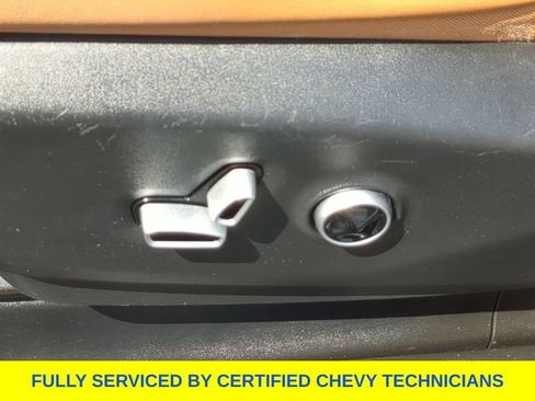 Used 2022 Chrysler Pacifica Pinnacle AWD/4WD image 24