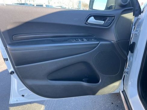 Used 2024 Dodge Durango SXT image 24