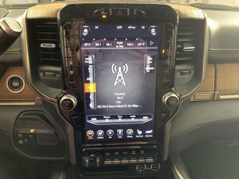 Used 2021 RAM 2500 Limited image 7