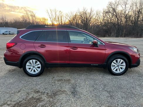 Used 2019 Subaru Outback 2.5i Premium w/ Protection Package #1 image 6