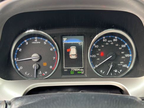 Used 2018 Toyota RAV4 Limited w/ All Weather Liner Package AWD/4WD image 19