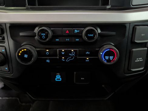 Used 2025 Ford F250 XLT image 22