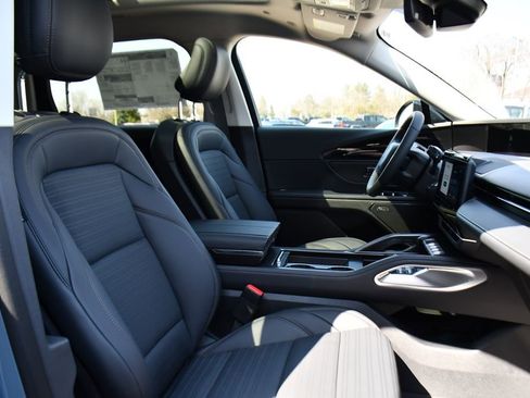 New 2026 Lincoln Nautilus Reserve w/ Jet Appearance Package AWD/4WD image 16