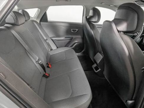 Used 2025 Kia K4 FWD image 21