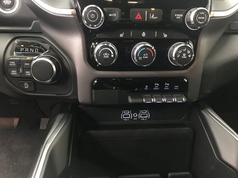 New 2026 RAM 1500 4x4 Crew Cab image 24