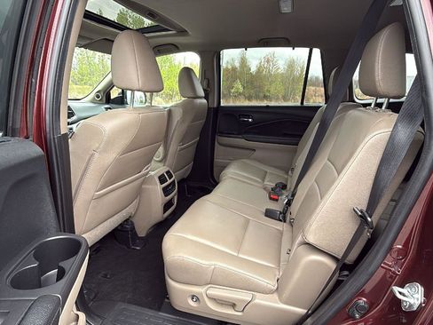 Used 2022 Honda Pilot Special Edition image 24
