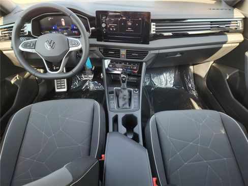 New 2025 Volkswagen Jetta Sport image 11