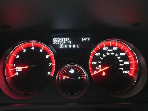 Used 2010 GMC Acadia SLE FWD image 27