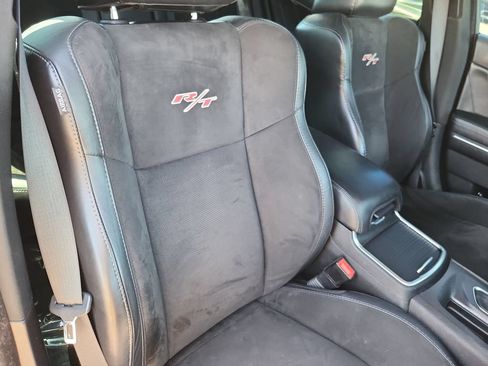 Used 2016 Dodge Charger R/T RWD image 16