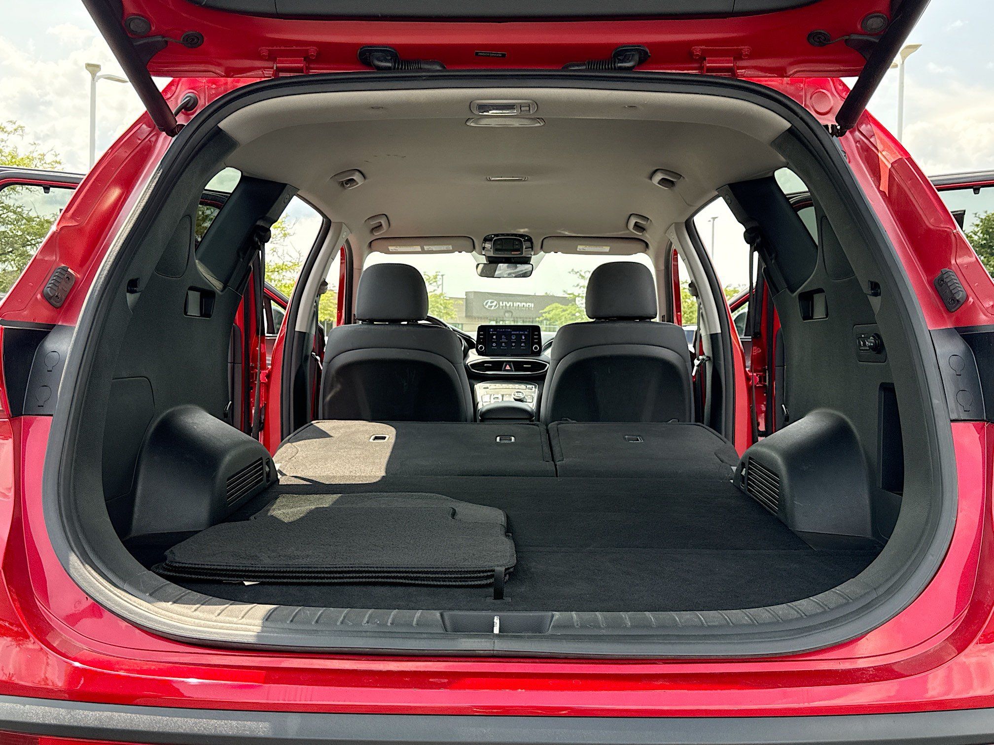Certified 2022 Hyundai Santa Fe XRT AWD/4WD image 7