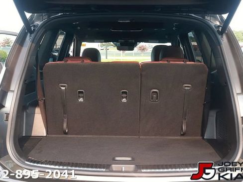 Certified 2025 Kia Telluride SX FWD image 16