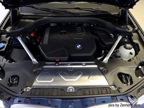 Certified 2024 BMW X4 xDrive30i w/ Premium Package image 39