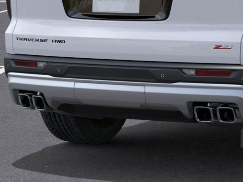 New 2026 Chevrolet Traverse Z71 w/ Enhanced Driving Package image 40
