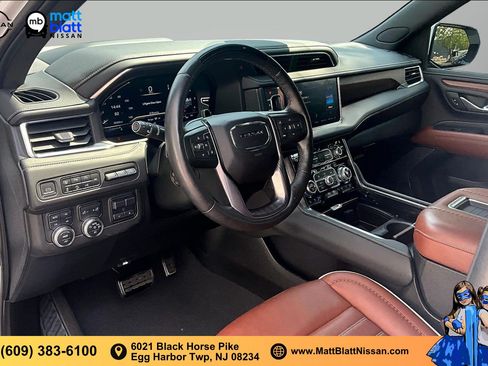 Used 2023 GMC Yukon Denali Ultimate AWD/4WD image 13