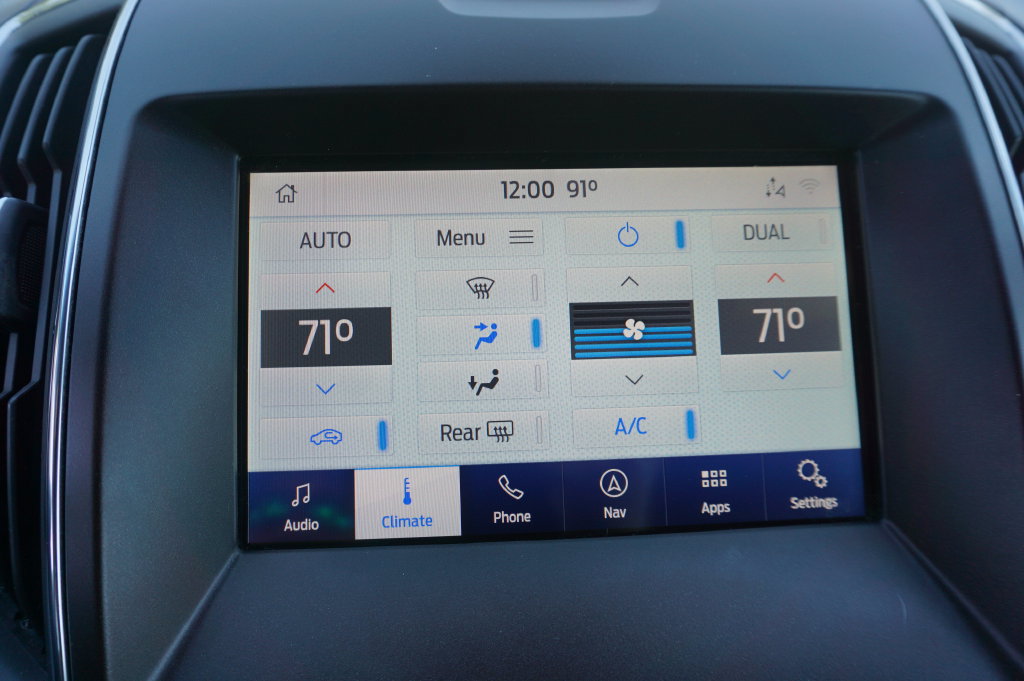 Used 2020 Ford Edge ST AWD/4WD image 12