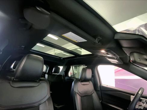 Used 2022 Ford Explorer ST w/ Equipment Group 401A image 28