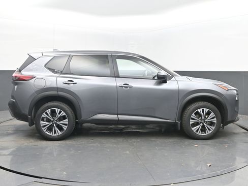 Certified 2023 Nissan Rogue SV image 8