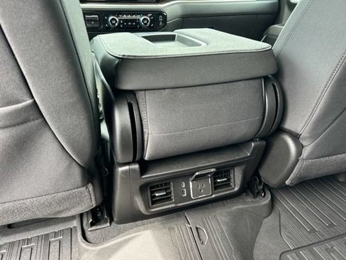 Used 2026 GMC Sierra 1500 Elevation w/ Elevation Select Package AWD/4WD image 22