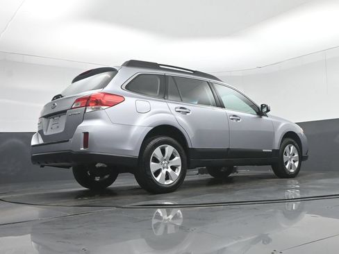 Used 2012 Subaru Outback 2.5i AWD/4WD image 50