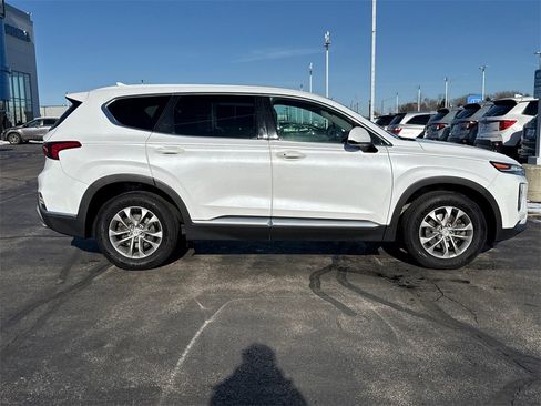 Used 2019 Hyundai Santa Fe SEL image 10