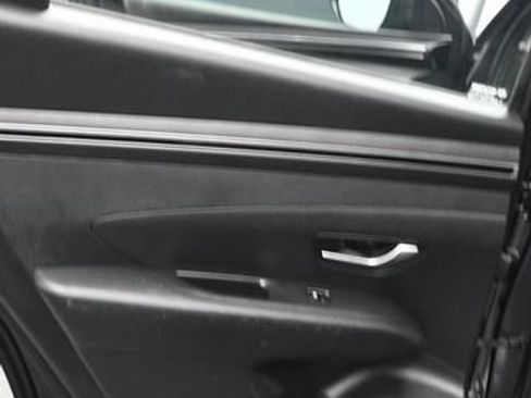 Used 2022 Hyundai Tucson SE AWD/4WD image 9