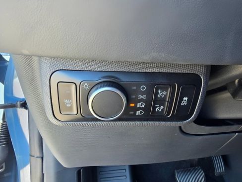 Used 2024 Ford Mustang Mach-E Premium image 15