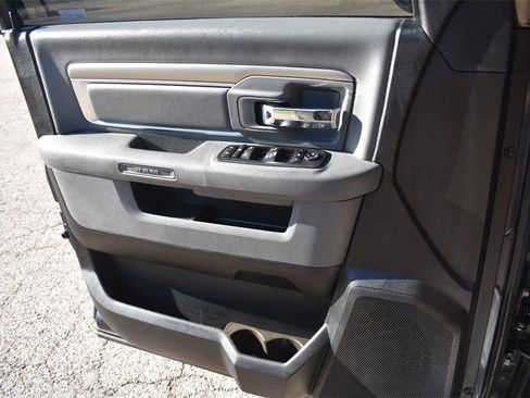 Used 2018 RAM 1500 Big Horn image 36