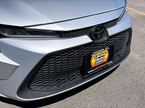 Used 2020 Toyota Corolla LE w/ Carpet Mat Package (TMS) FWD image 26