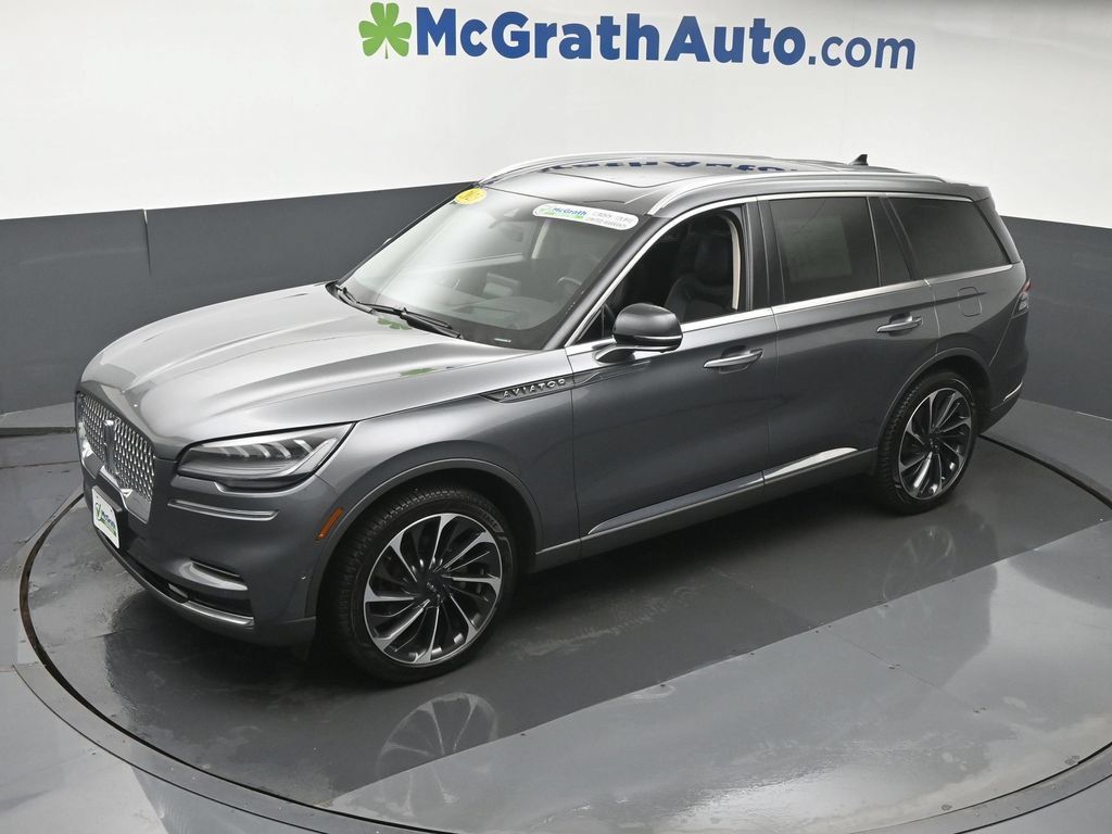 Used 2023 Lincoln Aviator Reserve w/ Equipment Group 201A AWD/4WD image 28