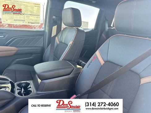 New 2026 GMC Canyon AT4 AWD/4WD image 11