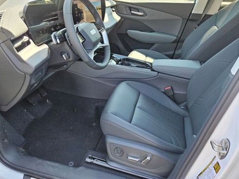 New 2026 Audi Q3 quattro 2.0T AWD/4WD image 12