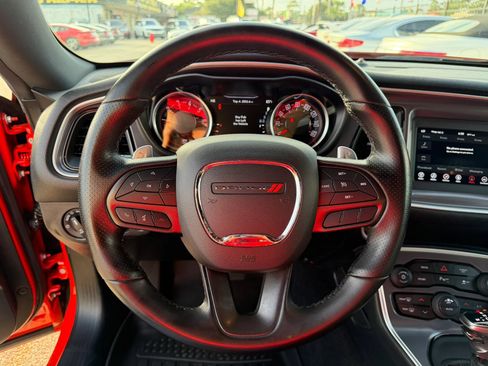 Used 2020 Dodge Challenger GT RWD image 28