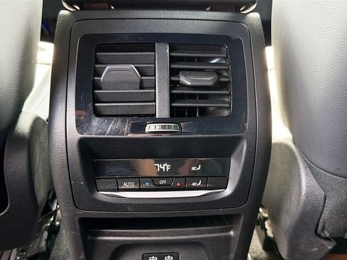 Used 2022 BMW X3 xDrive30i w/ Convenience Package w/ZPA AWD/4WD image 24