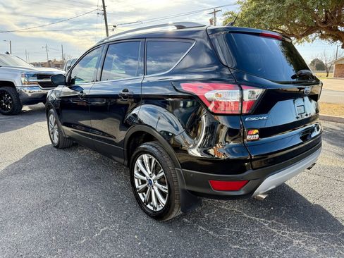 Used 2018 Ford Escape Titanium w/ Ford Safe & Smart Package image 5