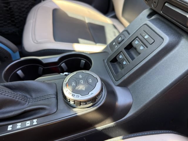 Used 2023 Ford Bronco Wildtrak AWD/4WD image 35