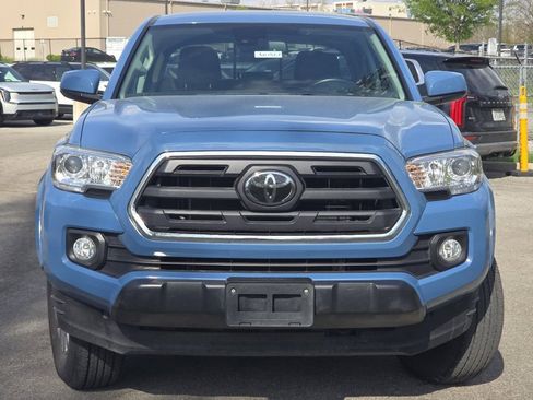 Used 2019 Toyota Tacoma SR5 image 7