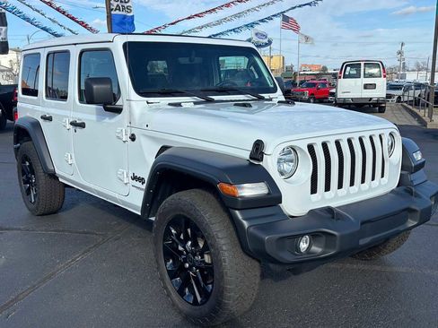 Used 2022 Jeep Wrangler Unlimited Sport w/ Sun And Sound Package image 5