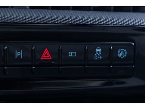 Used 2025 Ford Explorer ST-Line w/ ST-Line Street Pack image 26