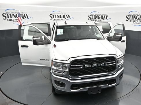 Used 2024 RAM 2500 Big Horn AWD/4WD image 34