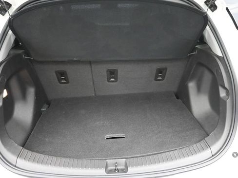 Used 2023 Chevrolet Bolt LT FWD image 11