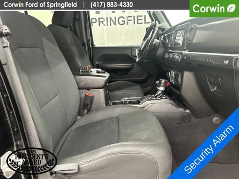 Used 2018 Jeep Wrangler Unlimited Sport S image 8