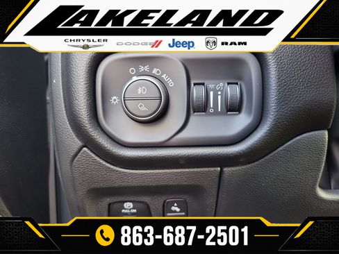 Used 2023 RAM 1500 Laramie AWD/4WD image 31