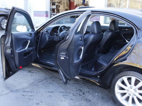 Used 2009 Lexus IS 250 AWD image 27