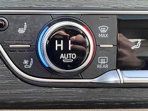 Used 2024 Audi A5 2.0T Premium Plus AWD/4WD image 32