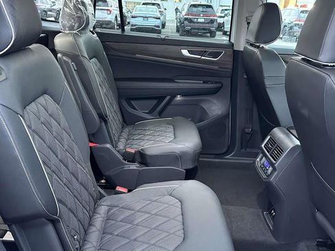 New 2026 Volkswagen Atlas SEL Premium R-Line image 15