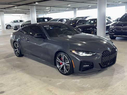 Used 2023 BMW 430i Coupe w/ M Sport Package RWD image 2