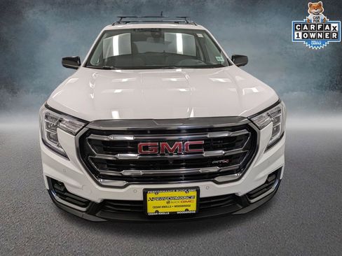 Used 2022 GMC Terrain AT4 w/ Infotainment Package II AWD/4WD image 2